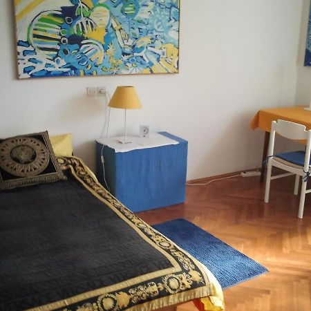 Riki Accommodation Сплит Экстерьер фото